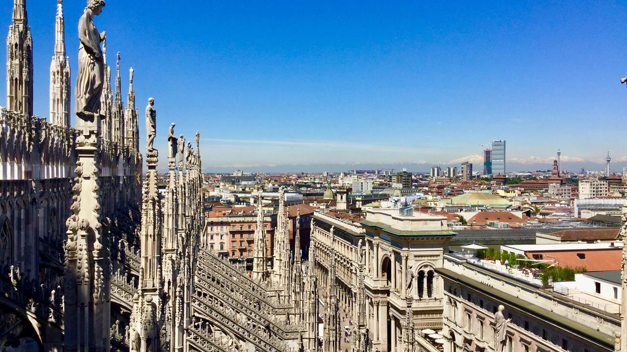 Flussi migratori nelle città: Firenze, Verona e Milano registrano le percentuali più alte di acquirenti da altre province
